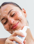 Mousses nettoyantes exfoliantes